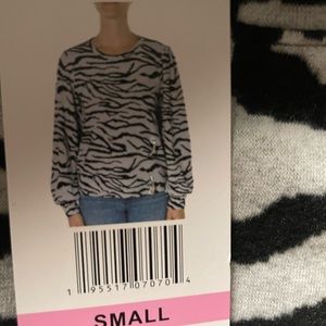 This mid small zebra print sweater brand new never worn
